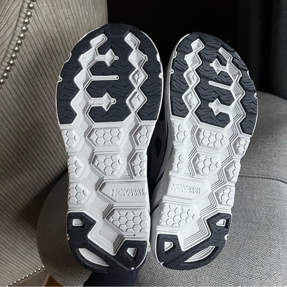 Gender Inclusive Clifton L Suede Sneaker - Picture 7 of 8